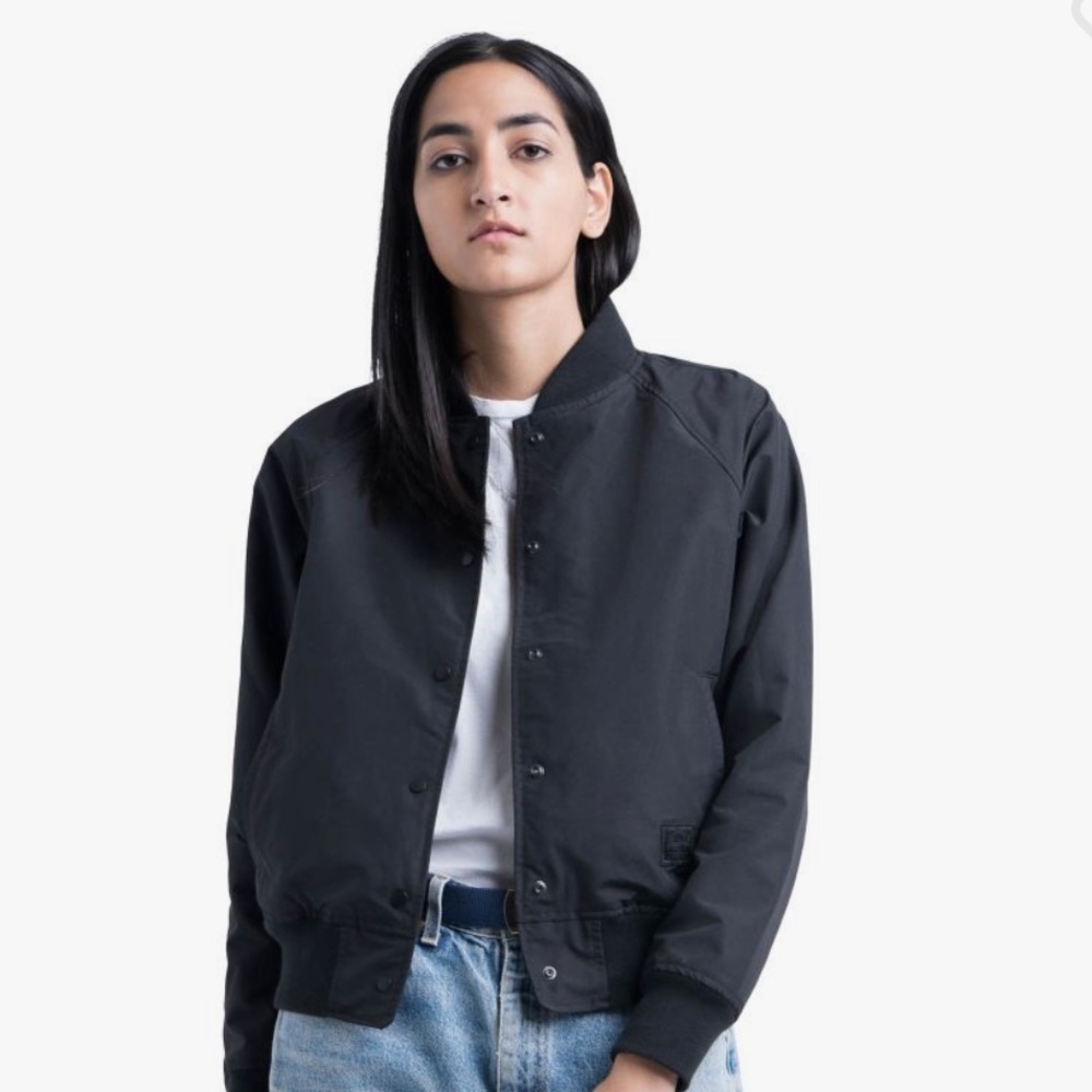 Like new Herschel Bomber Jacket - black XS